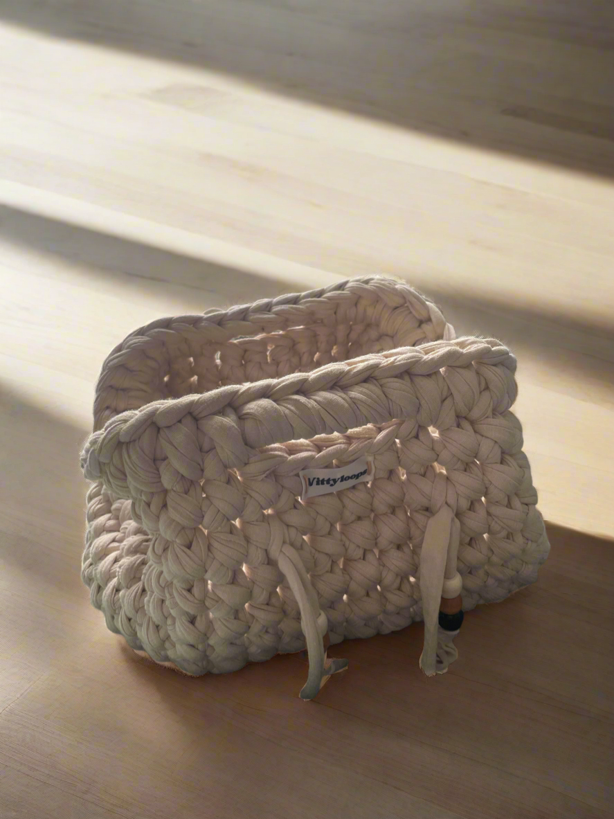 MULAN light clutch bag