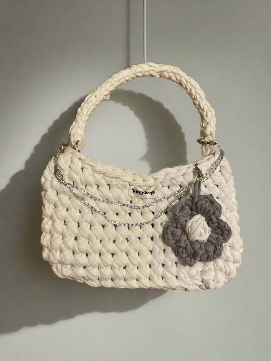 CHERIE white shoulder bag